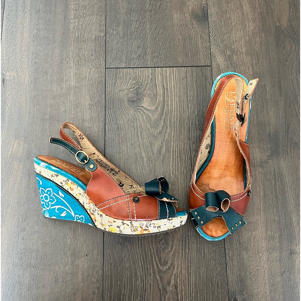 Spring Step L’artiste wedges